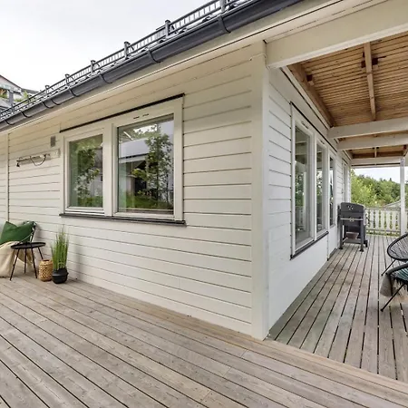 Near Downtown - Large Beds - Free Parking Apartment Tromso